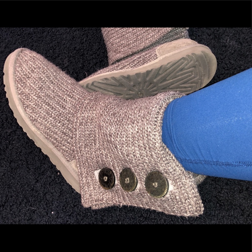 Women’s UGG size 7